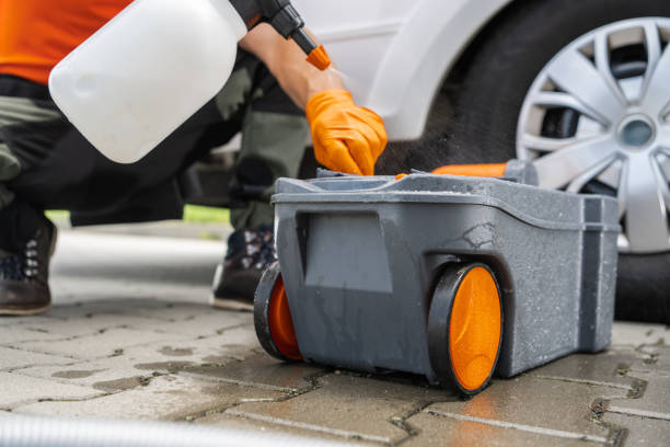 Best Luxury portable toilet rental  in Oak Grove, MN